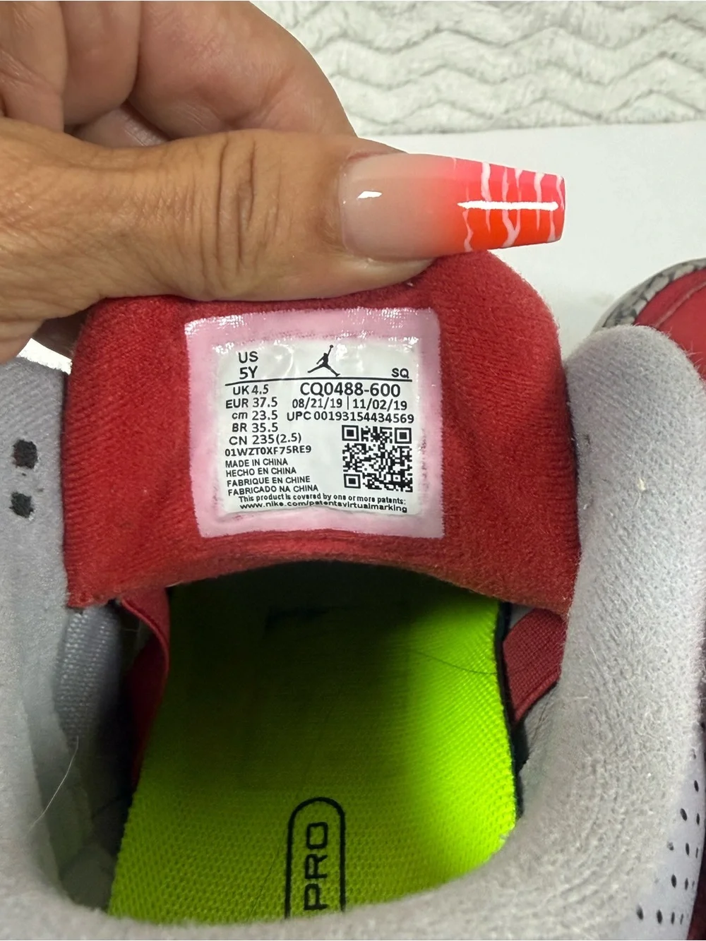 Air Jordan 3 Retro SE 